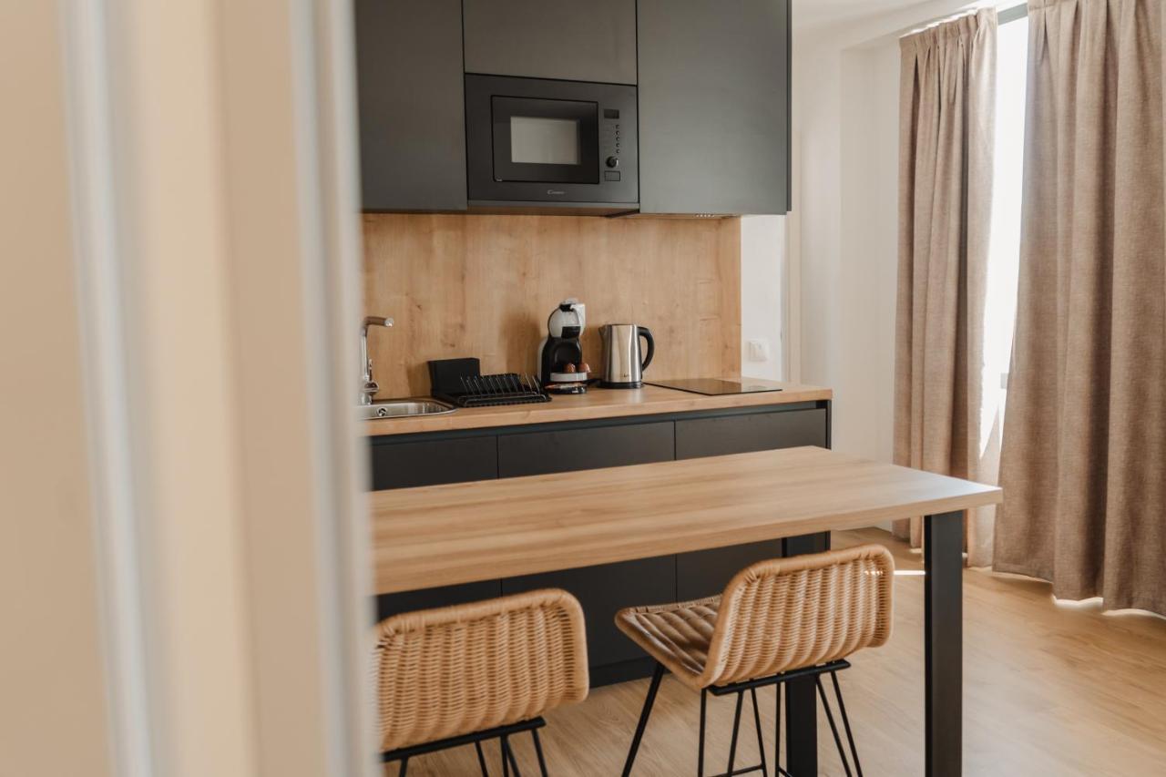 Eszentrico Suites Jerez Jerez de la Frontera Buitenkant foto